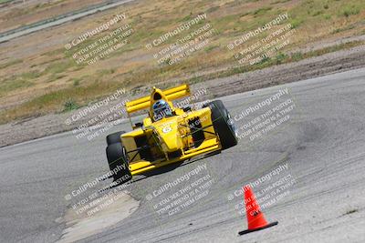 media/May-01-2022-CalClub SCCA (Sun) [[03a481c204]]/Group 6/Race (Off Ramp)/